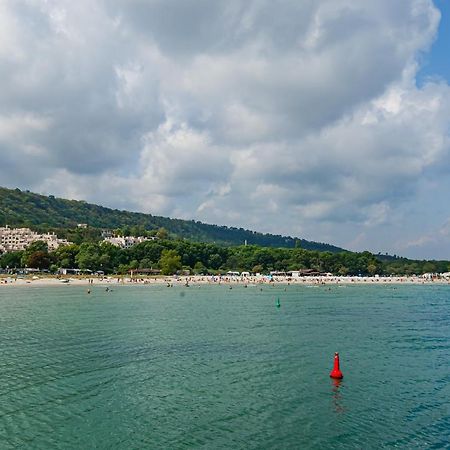 Appartamento Апартамент Жасмин Varna Esterno foto